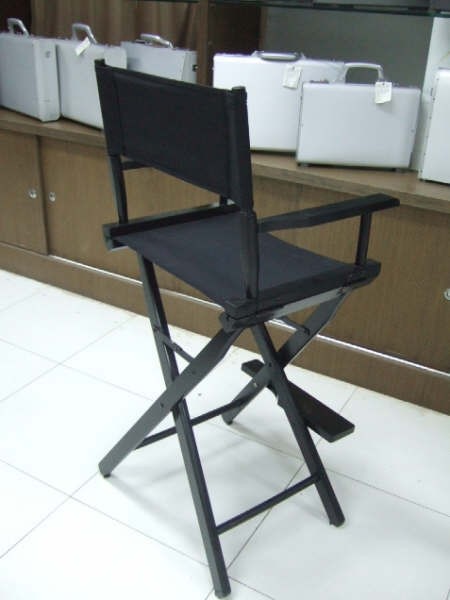 echo Make Up Chair;